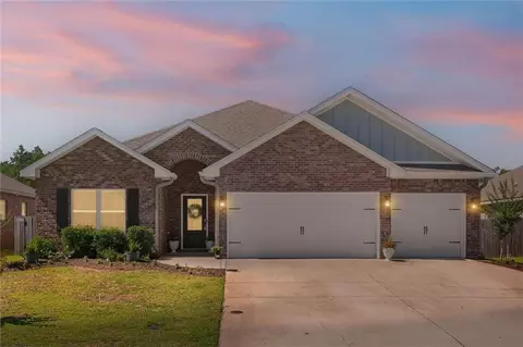 3356 Woodlands Dr, Saraland, AL 36571