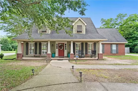 20179 Thompson Hall Rd, Fairhope, AL 36532