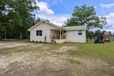 129 Ernest Everett Rd, Vinegar Bend, AL 36584