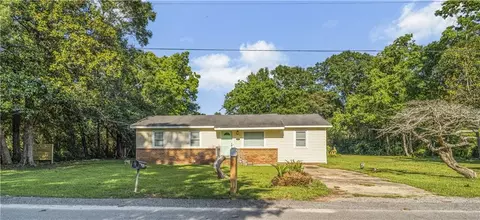 60 Oak St, Mobile, AL 36608