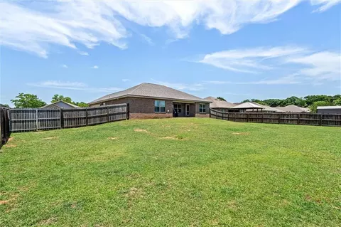 Exterior - 8405 Calgary Dr, Mobile, AL 36695 photo 2 of 4