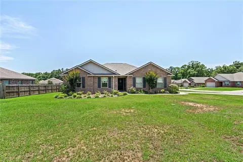 Exterior - 8405 Calgary Dr, Mobile, AL 36695 photo 4 of 4