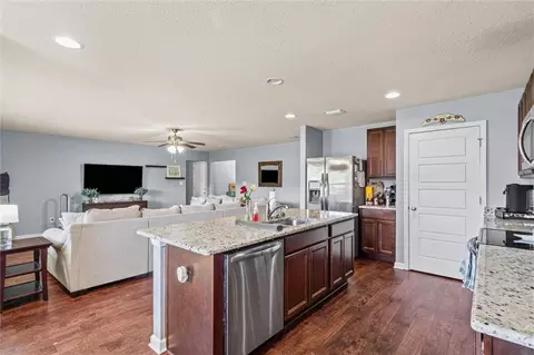 Kitchen - 8405 Calgary Dr, Mobile, AL 36695 photo 1 of 4