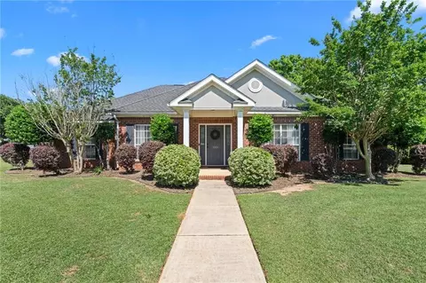 2503 Field Brook Cir E, Mobile, AL 36695