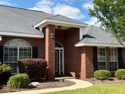 9580 Estate Dr S, Mobile, AL 36695