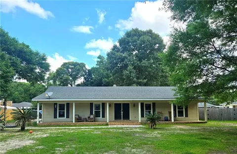 563 Vaughan Dr, Satsuma, AL 36572