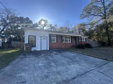 3157 SE Angus Dr, Mobile, AL 36606