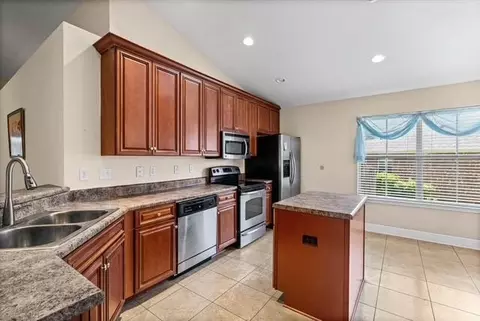 Kitchen - 2551 Bluebeard Ln E, Mobile, AL 36695 photo 1 of 4