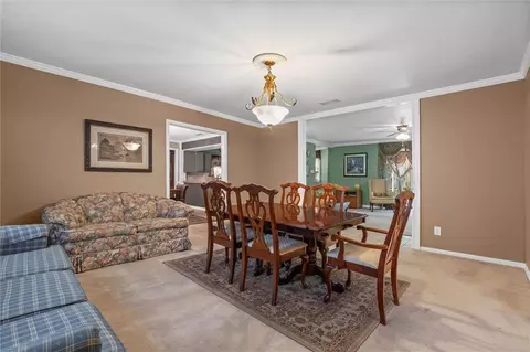 Dining - 3806 Claridge Rd N, Mobile, AL 36608 photo 1 of 3