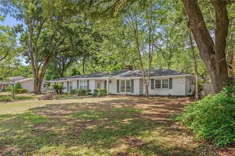 Exterior - 3806 Claridge Rd N, Mobile, AL 36608 photo 7 of 9