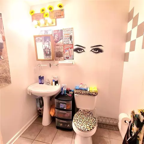 Bath - 220 Sinclair Ave, Mobile, AL 36610 photo 2 of 2
