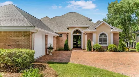 305 Peninsula Blvd, Gulf Shores, AL 36542