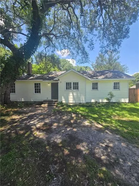 2658 Emogene St, Mobile, AL 36606