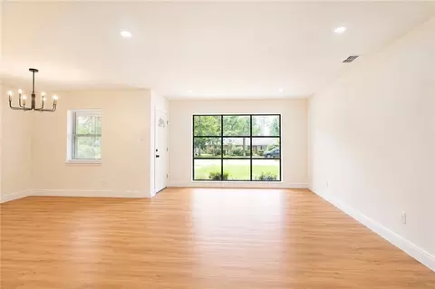 Living - 1108 Chalet Dr E, Mobile, AL 36608 photo 2 of 9