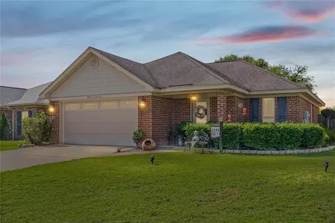 9109 Dawes Oak Dr, Theodore, AL 36582