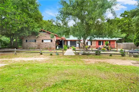 11930 Old Pascagoula Rd, Grand Bay, AL 36541