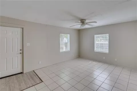 1302 Windsor Ave, Mobile, AL 36605 photo 4