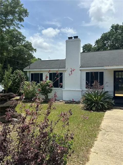 3927 Moffett Rd, Mobile, AL 36618