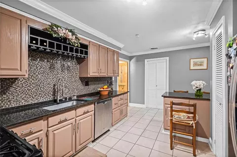 Kitchen - 2012 Archer Ln, Mobile, AL 36605 photo 2 of 3