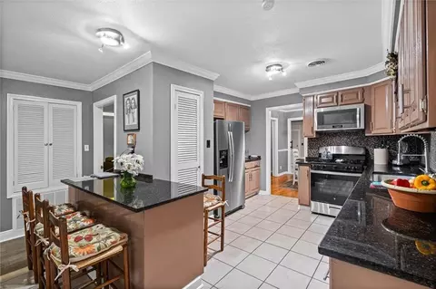 Kitchen - 2012 Archer Ln, Mobile, AL 36605 photo 3 of 3