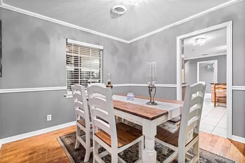 Dining - 2012 Archer Ln, Mobile, AL 36605 photo 1 of 1