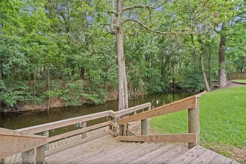 Exterior - 2012 Archer Ln, Mobile, AL 36605 photo 4 of 5