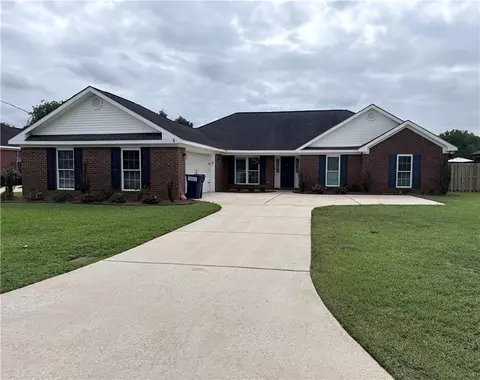 7050 Haleys Way, Theodore, AL 36582