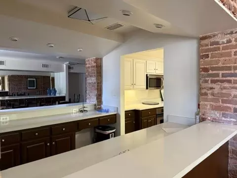 Kitchen - 753 St Francis St #2003A, Mobile, AL 36602 photo 4 of 4