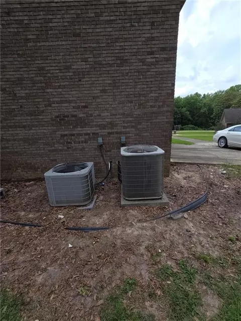 Exterior - 2975 Branson Ct E, Mobile, AL 36695 photo 3 of 3