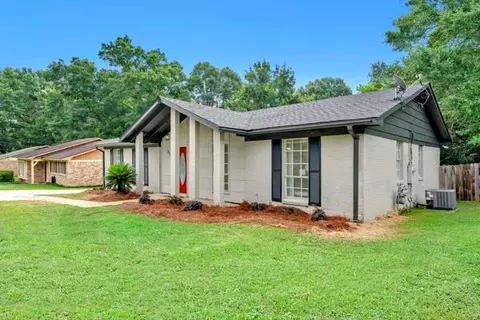 Exterior - 354 Vanderbilt Dr, Mobile, AL 36608 photo 3 of 3