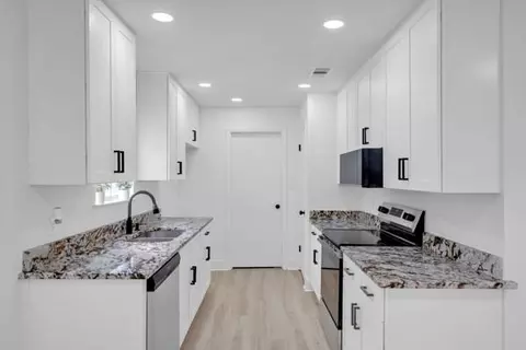 Kitchen - 354 Vanderbilt Dr, Mobile, AL 36608 photo 1 of 1