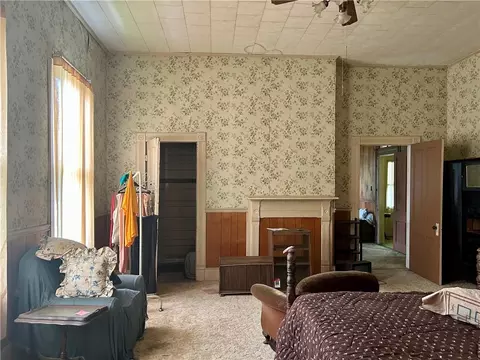 Bedroom - 300 Stocking St, Mobile, AL 36604 photo 1 of 6