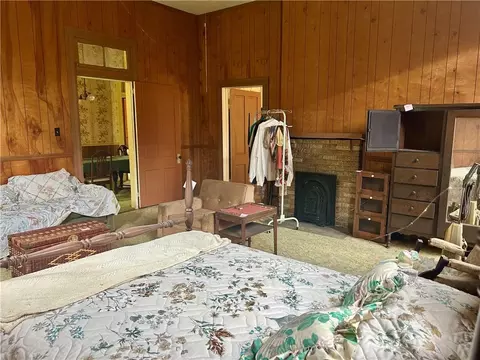 Bedroom - 300 Stocking St, Mobile, AL 36604 photo 4 of 6