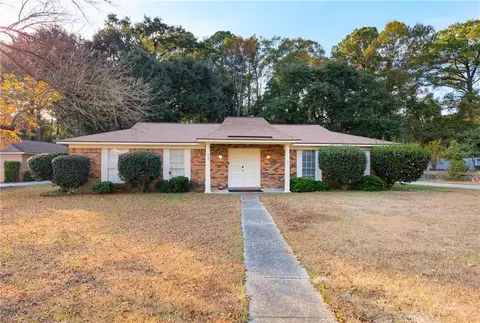 5463 Barbara Dr, Satsuma, AL 36572