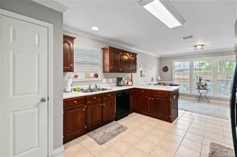Kitchen - 6335 Johnston Ln, Mobile, AL 36609 photo 1 of 3