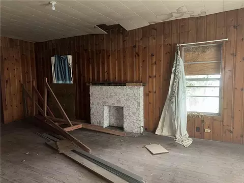 Living - 2801 Haas Ave, Mobile, AL 36607 photo 1 of 1