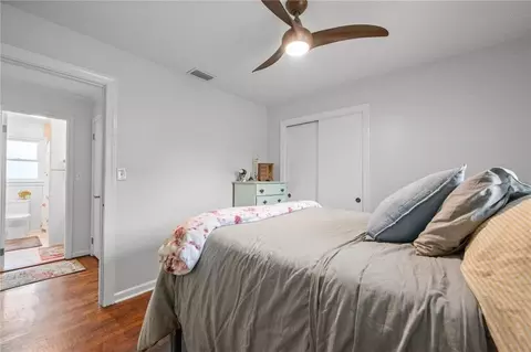 Bedroom - 5417 Windmill Dr, Mobile, AL 36693 photo 2 of 4
