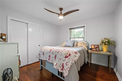 Bedroom - 5417 Windmill Dr, Mobile, AL 36693 photo 1 of 4
