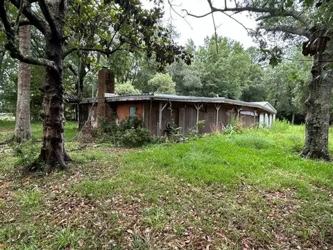 3401 Baumhauer Rd, Theodore, AL 36582