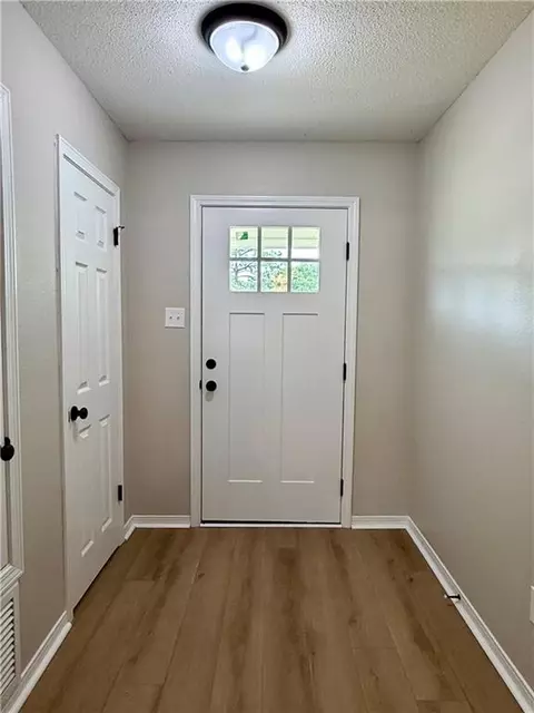 Entry Way - 4530 Schillinger Rd S, Mobile, AL 36619 photo 1 of 1