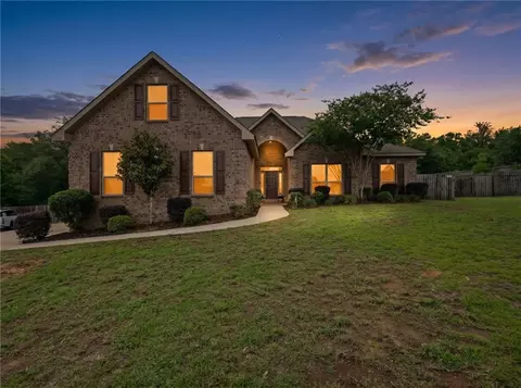 2133 Elliott Ct, Mobile, AL 36695
