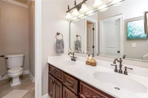Bath - 312 Springhill Woods Dr E, Mobile, AL 36608 photo 6 of 7