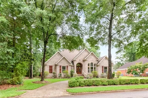 312 Springhill Woods Dr E, Mobile, AL 36608