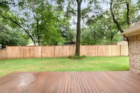 Exterior - 312 Springhill Woods Dr E, Mobile, AL 36608 photo 10 of 12
