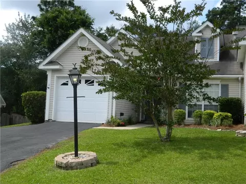 7271 Spring Lake Dr S, Mobile, AL 36695