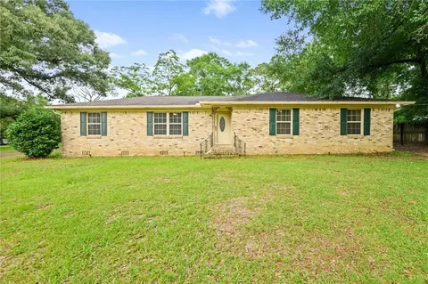 3350 Woodard Dr, Mobile, AL 36618
