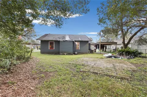 Exterior - 555 Downing St E, Mobile, AL 36617 photo 7 of 7