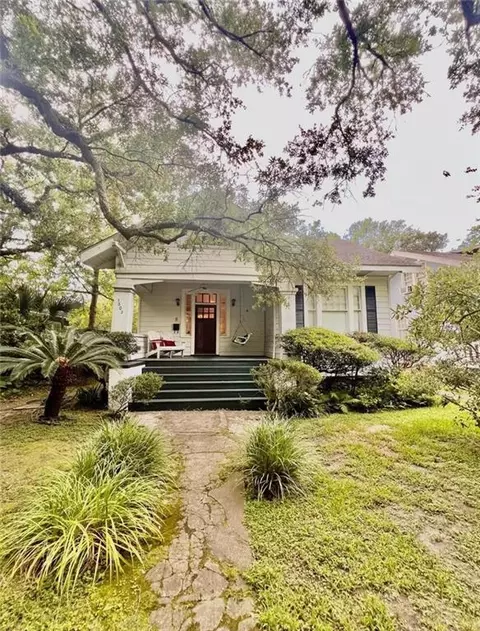 1603 Monterey Pl, Mobile, AL 36604