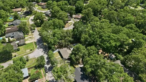 View/Area - 2660 Woodcliff Dr E, Mobile, AL 36693 photo 7 of 8
