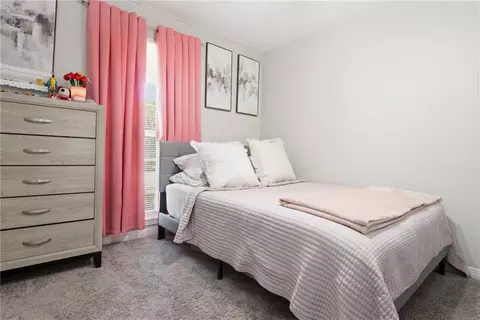 Bedroom - 2660 Woodcliff Dr E, Mobile, AL 36693 photo 3 of 9